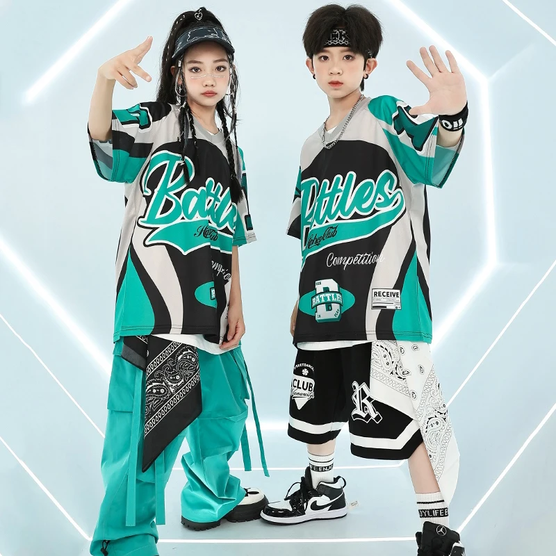 

2024 Kids Hip Hop Dance Costumes Blue Loose T-Shirts Cargo Pants Streetwear For Girls Boys Jazz Performance Stage Wear DQS16649