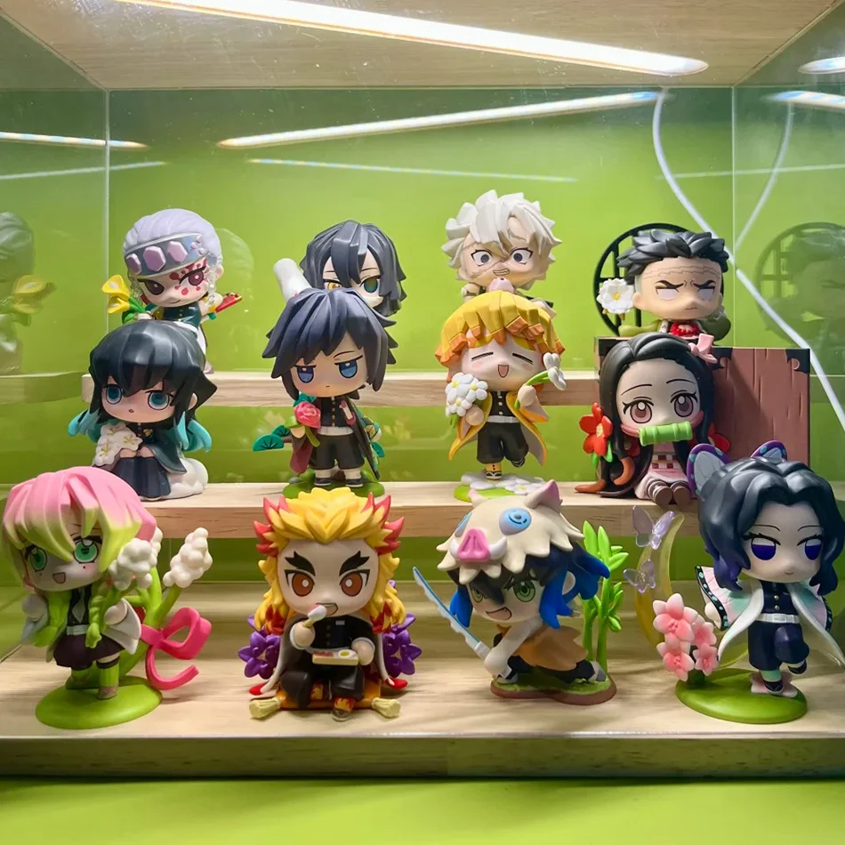 Nouvelle figurine de dessin animé Demon Slayer Tanjiro Kamado Nezuko, boîte aveugle, statue personnalisée créative, modèle d'ornement, cadeaux surprise