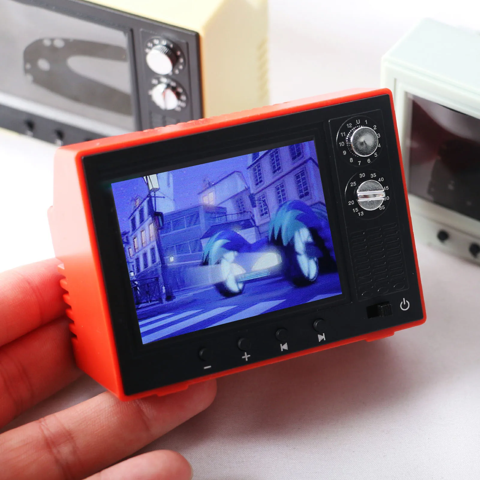 تلفزيون قديم، تلفزيون قديم قديم قابل للتشغيل، أثاث بيت الدمية المصغر عالي المحاكاة #4