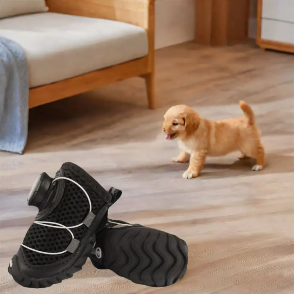 4pcs/set Regulable Breathable Dog Mesh Shoes Reflective Adjustable Pet Boots Anti-slip Soft Sole Dog Sneakers Summer Season