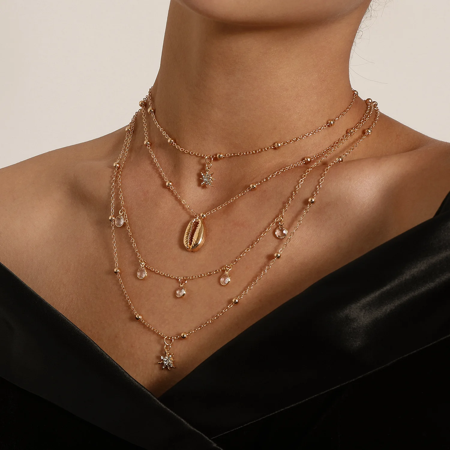 Multilayer Pendant Necklace on Neck Chain Women Crystal Zircon Shell Star Charm Layered Necklace Vintage Female Neck Jewelry Hot