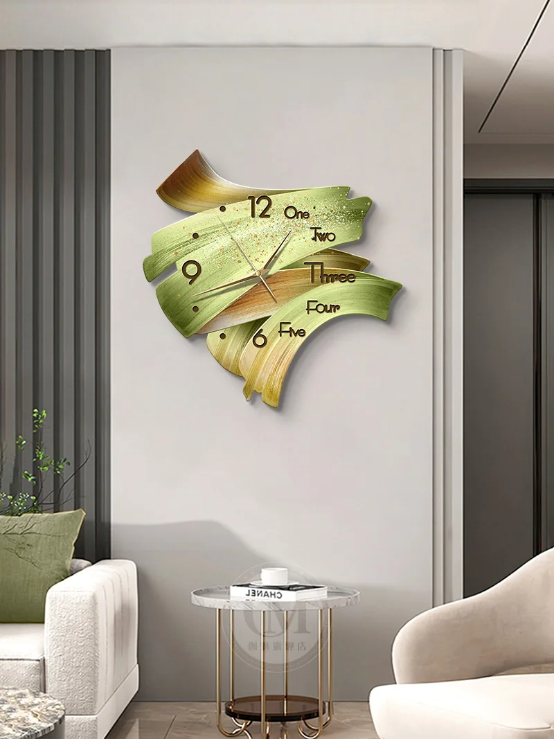 Light Luxury Wind Clock Decoration Painting Simple Living Room Creative Wall Clock Light Painting Silent Clock Wall Painting