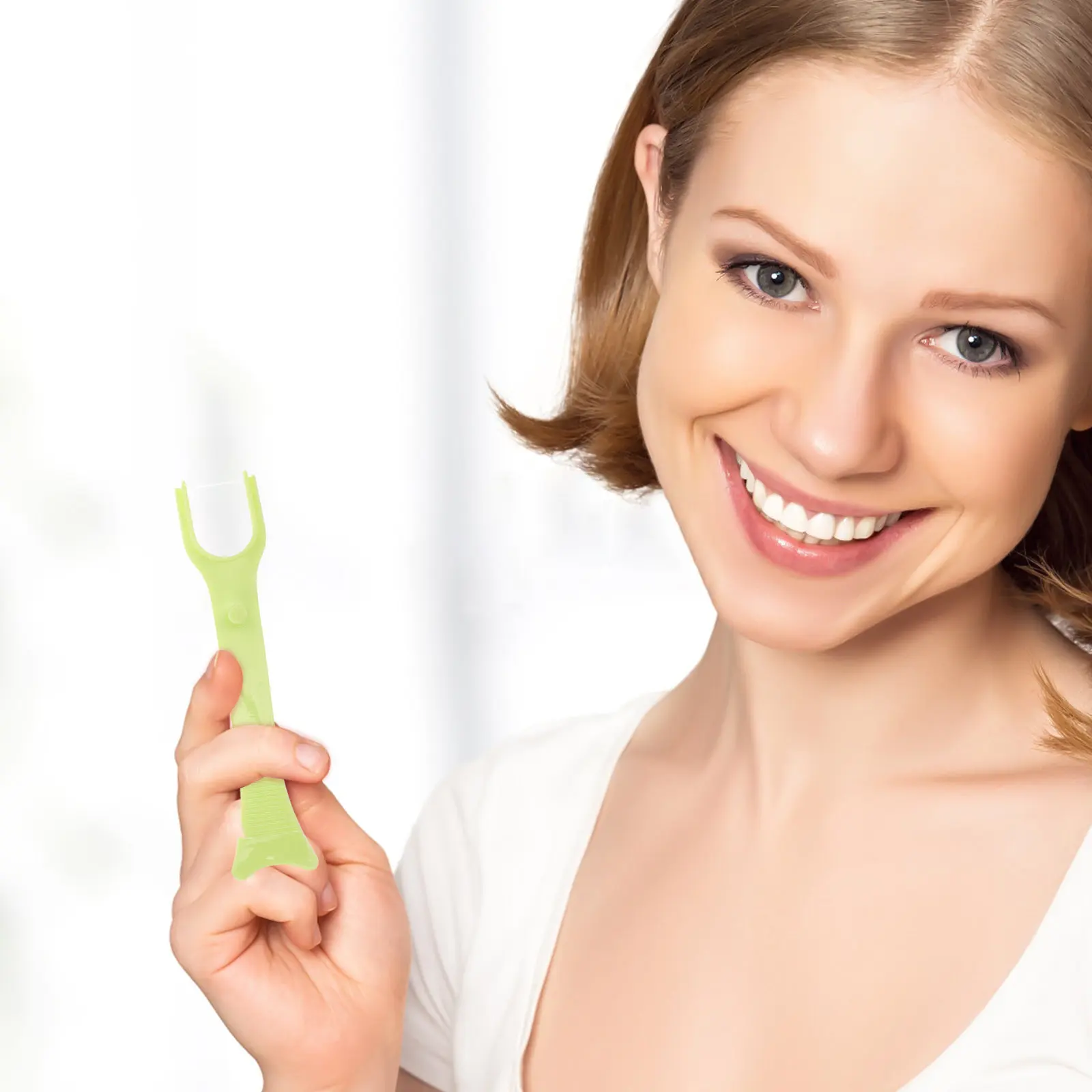 4Pcs Teeth Floss Holder Reusable Floss Handle Portable Oral Care Flosser for Effective Plaque Removal Between Teeth