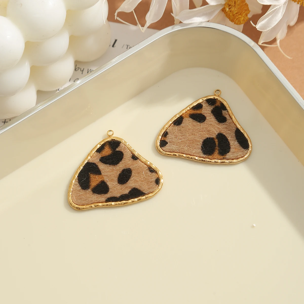 1 قطعة الفولاذ المقاوم للصدأ ليوبارد طباعة على شكل قلب البيضاوي السحر DIY بها بنفسك القلائد سوار أقراط مواد صنع المجوهرات الشتاء