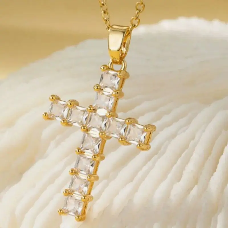 Luxury Cross Pendant Necklace for Women Princess Cut Square CZ Full Paved Fashion Jewelry for Wedding Engagement 2026
