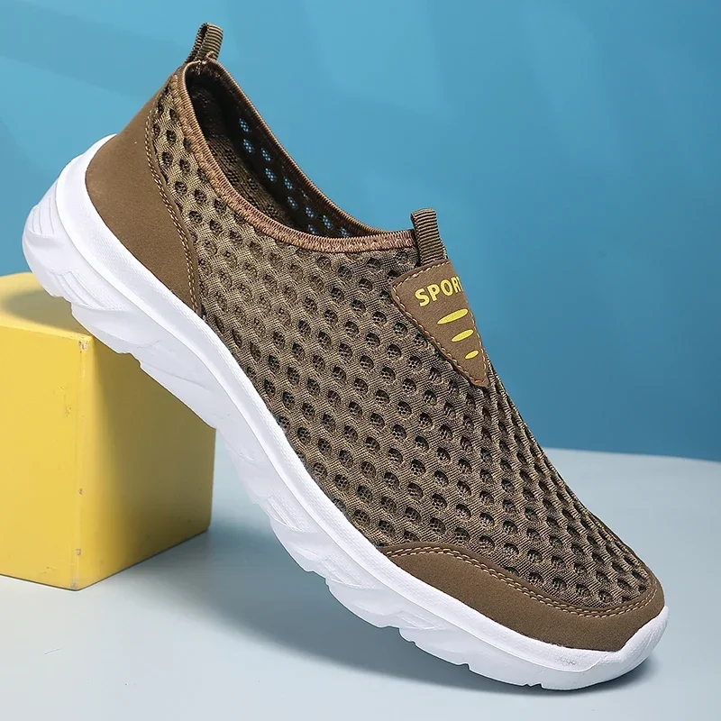 Zapatillas de correr clásicas transpirables para hombre y mujer, zapatos de malla cómodos y ligeros para exteriores, Tenis sin cordones para caminar