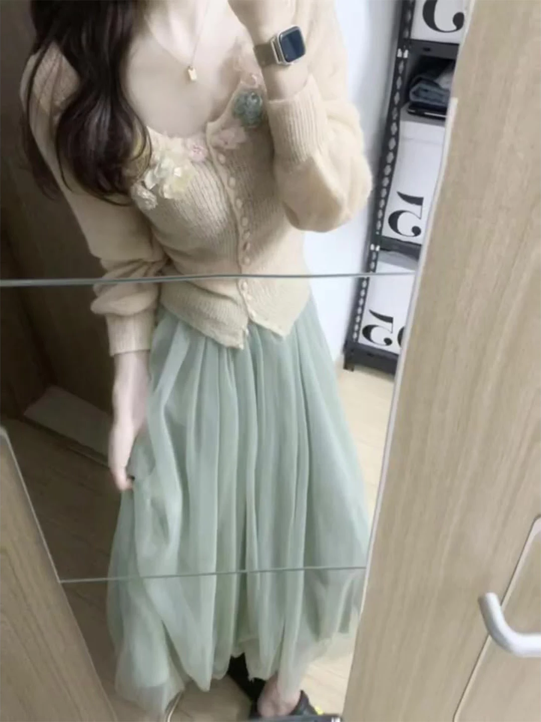 

Romantic Pure Desire Heavy Knit V-Neck Embroidered Sweater Women's New 2026 Net Half Skirt Set Casual Style Spring Fashion