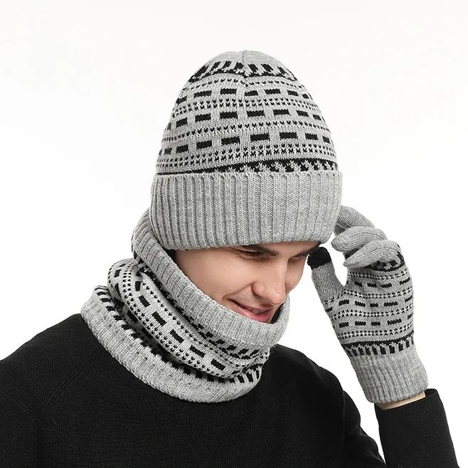 

New Fashion Trend European and American Autumn Winter Men's Luxury and Handsome Warm Knitted Hat, Neck, Glove, Three Piece Set