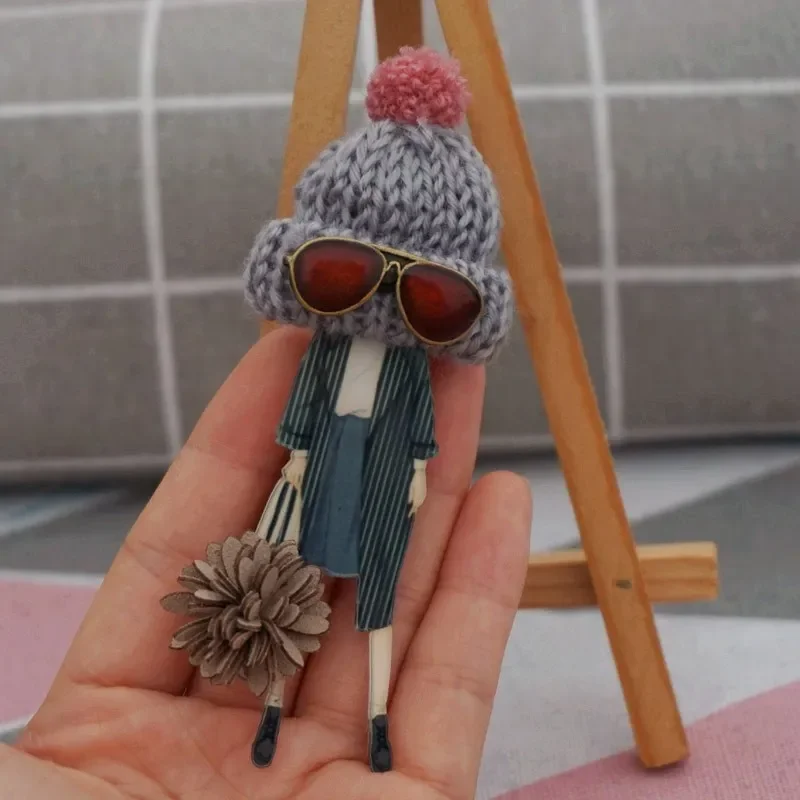 Woman Brooch Cute Fashion Brooches Pins Badge For Girl Friends Mom Gifts High Quality Clothing Accessories