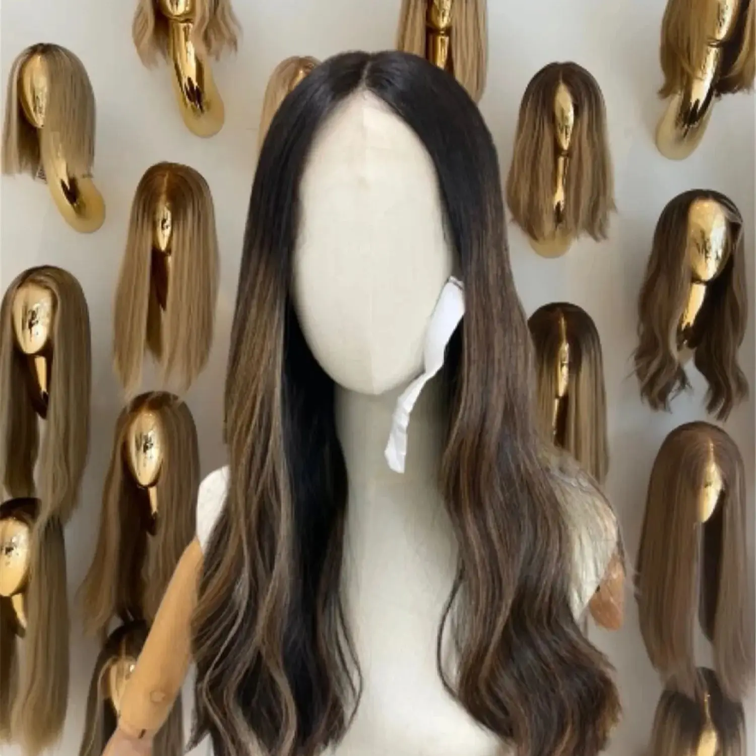 

24-дюймовые парики с балаяжем, натуральный темно-коричневый цвет, HD-кружево, для женщин, с блонд-оттенками, волнистые, из термостойкого волокна