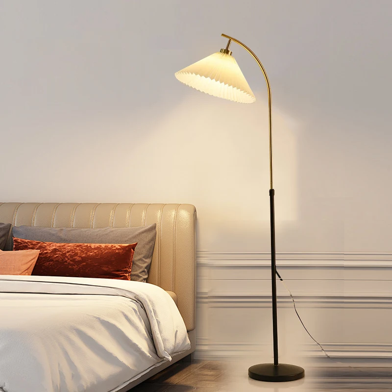 Nordic Floor Lamp, Living Room, Bedroom, Instagram Creative Vertical Long Pole Pleated Sofa, Corner Table Lamp