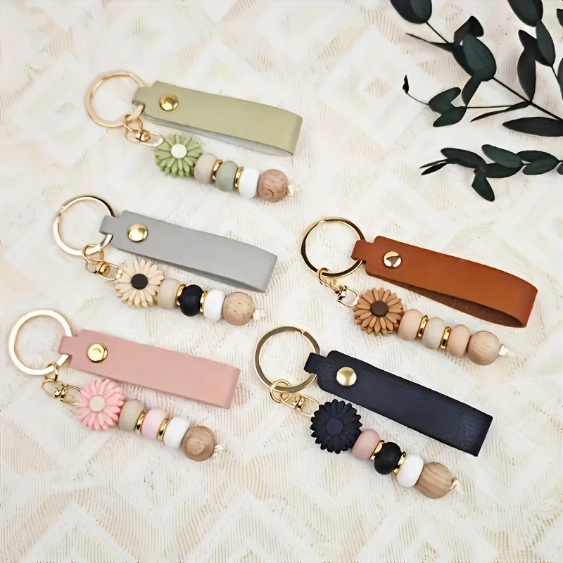 Porte-clés en perles Daisy avec nom et pendentif floral - Couleurs douces avec perles dorées, fermoir mousqueton |   Cadeau élégant pour femme, professeur.