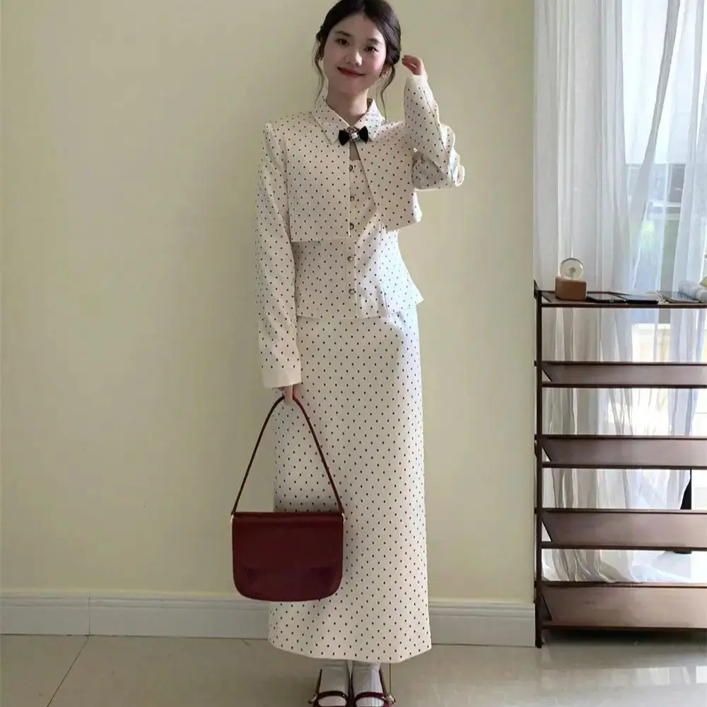 

Three-Piece Set Polka-Dot Short Coat Waisted Bottoming Top High-Waisted Skirt Autumn New French Fashion Design Suit