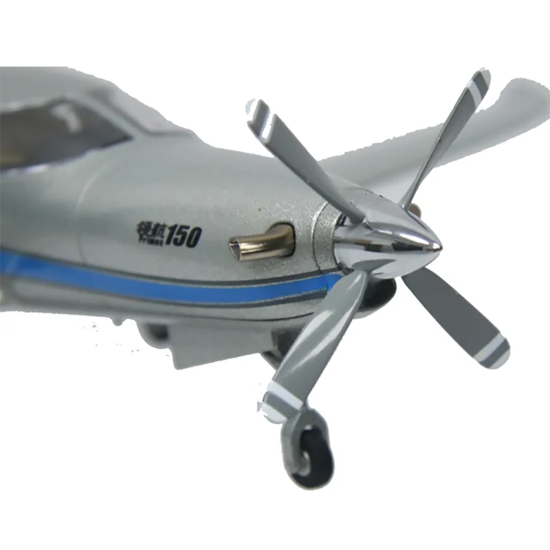 1:40 Scale AVic Original Factory Linghang 150 Aircraft Alloy Die-cast Aircraft Model Collection Gift Ornaments