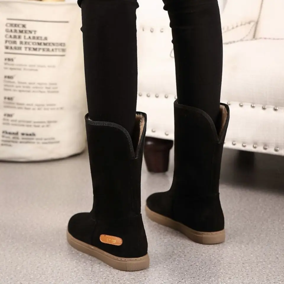 

Black Fleece-Lined Woman Shoes Half High Warm Designer Luxury Boot Work Sale Fashion 2025 Large Size Plush Snow Boots for Women