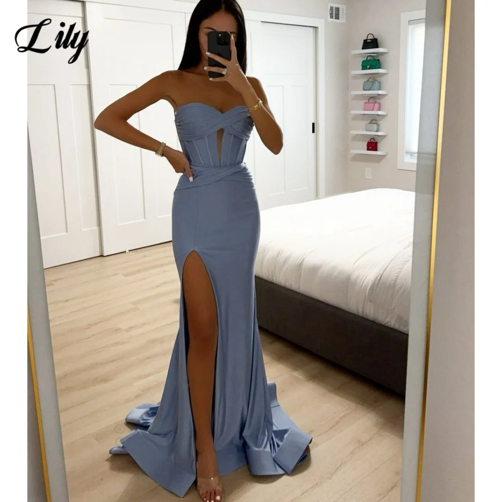 Lily Blue Sexy Ballkleider, herzförmiges, hohles Ballkleid mit Fischgräten-Satin, seitlich hoch geschlitztes formelles Kleid für Damen, individuell gestaltet