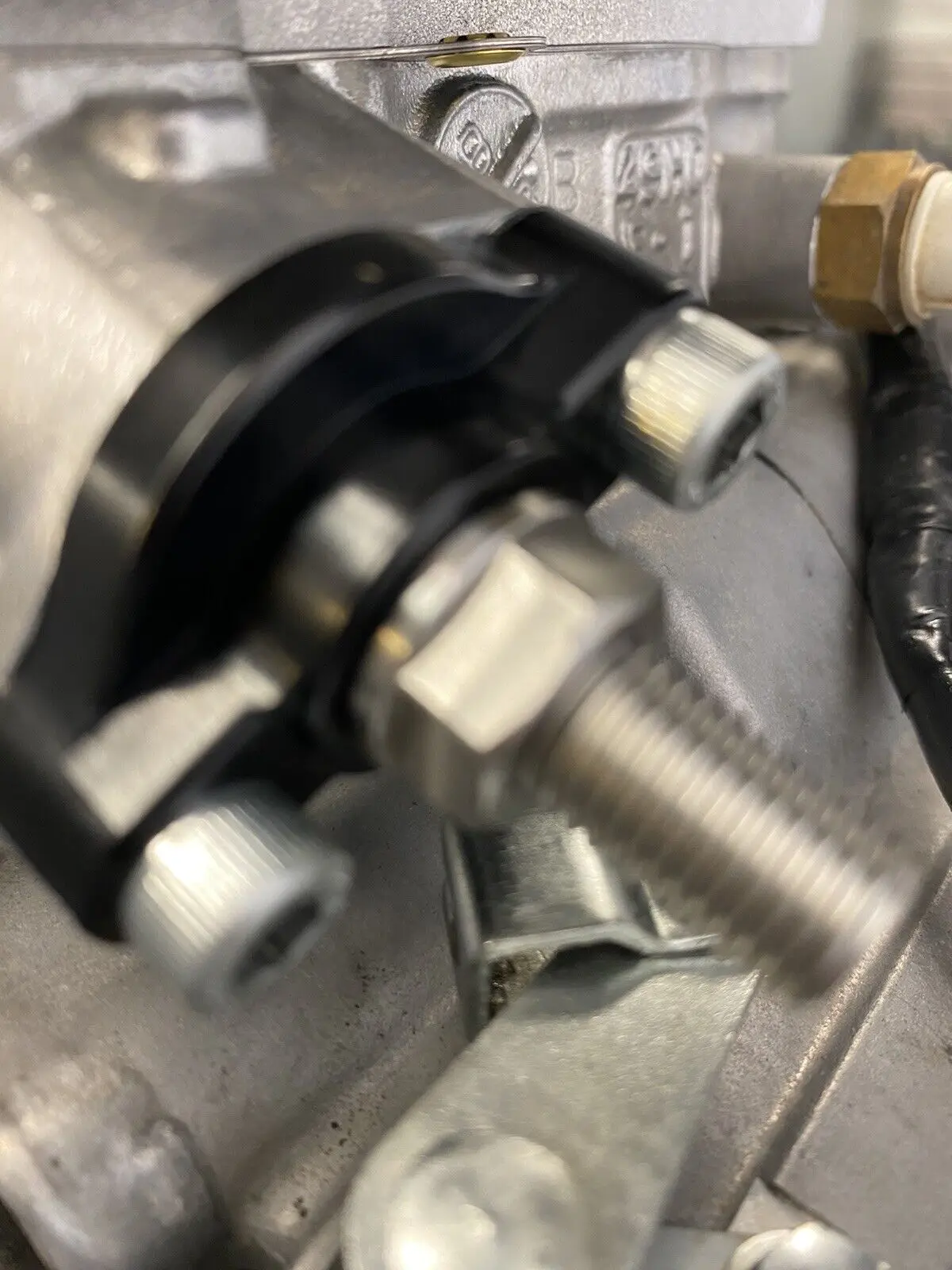 Manual Timing Cam Chain Tensioner Adjuster For Kawasaki Versys-X 250 300 Ninja 250 250R 300 EX300 Z250 Z300 From 2008-2026