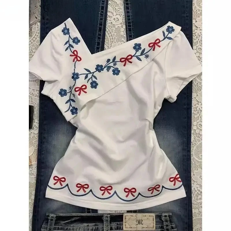 Embroidery Flower Women's T-shirts Y2k Skew Collar Ropa mujer Korean Popular Clothes Beautiful Tops 2026 Summer Roupas Feminina