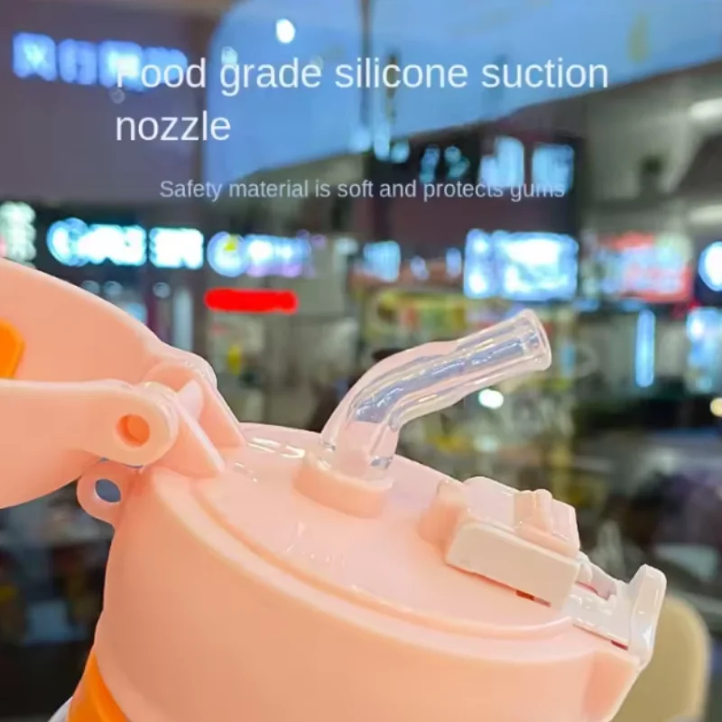 600 مللي زجاجة ماء للأطفال صافي الأحمر البلاستيك قرن الوعل القش زجاجة ماء عالية المظهر مستوى سعة كبيرة زجاجة ماء غلاية