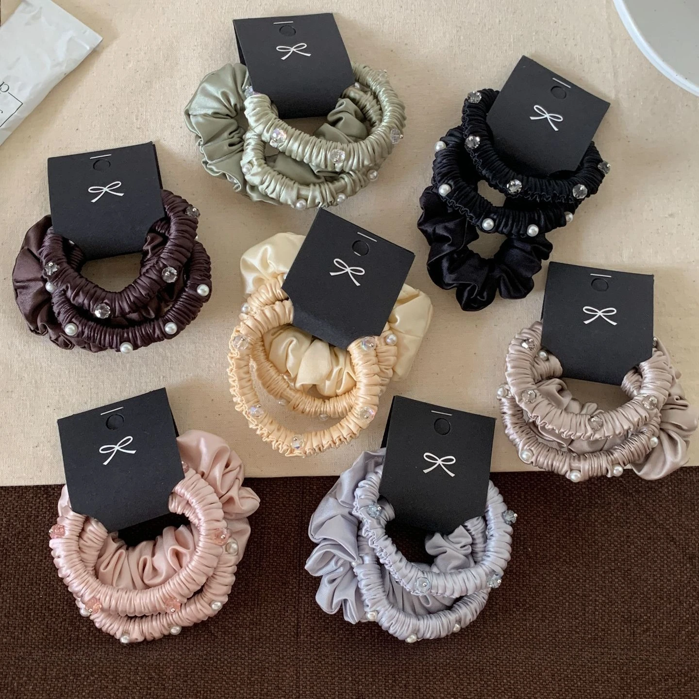 3 pcs Basic Pearl Crystal Hair Ties High Elasticity Satin Scrunchies Simple Chic Hair Bands Hair Accessories Ponytail Holders
