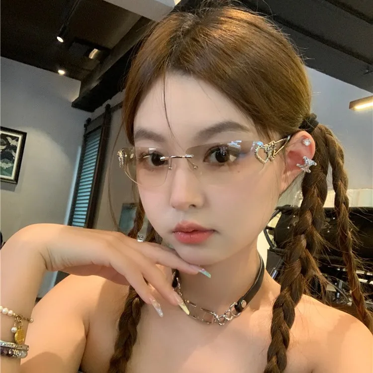 2025 Personalized Frameless Transparent Mercury Sunglasses Internet Popular Heart-to-Heart Cut-Edge Metal High-Level Sense Sungl