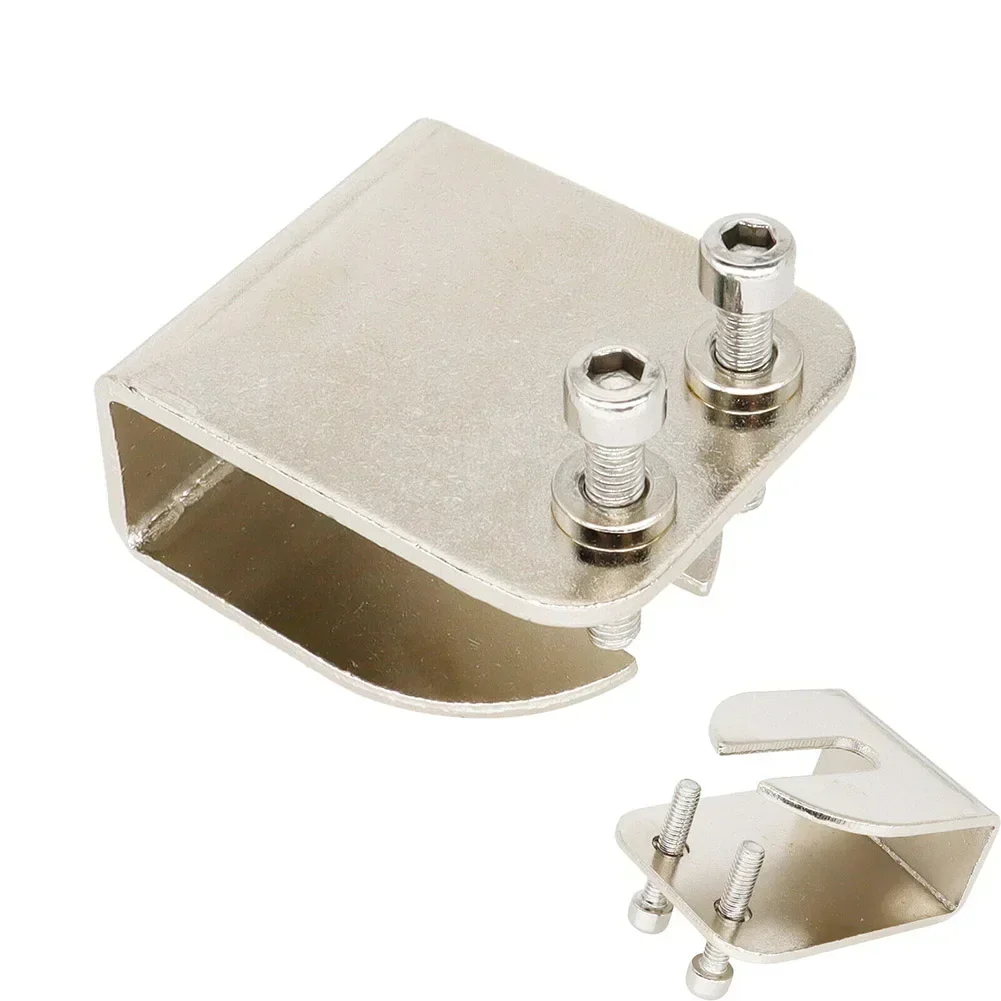 Smooth and Efficient Transmission with this For Vauxhall For For Nissan Gear Link Cable Repair Tool 7701473971