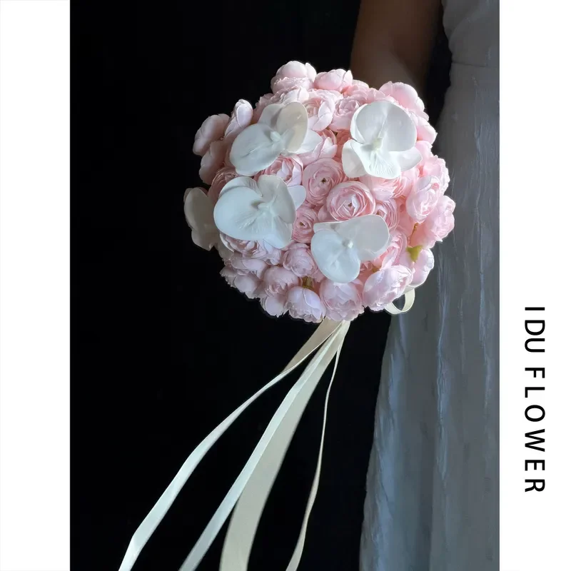 White Powder Dew Lotus Rose Simulation Flower Spherical Bouquet for Bride Wedding Photography and Certificate Ceremony