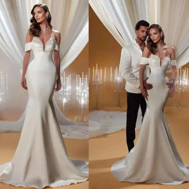 

Elegant Mermaid Wedding Dress Beaded Crystal Sweetheart Sleeveless Bridal Gown Sweep Train Vestidos De Noiva
