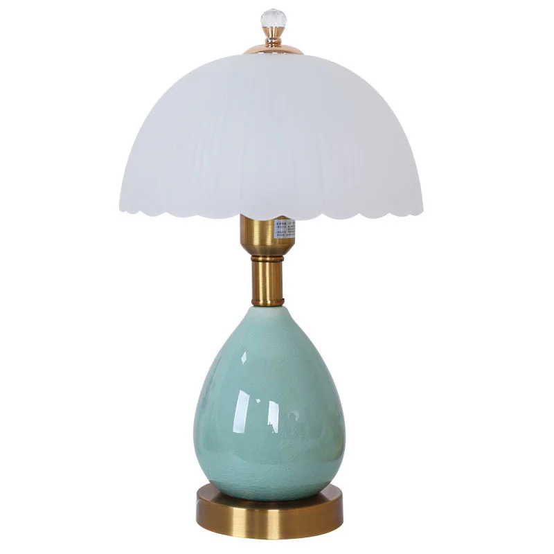 

American Ceramic Desk Lamp European Living Bedroom Bedside Lamp Simple Modern Warm Fabric Table Lamp