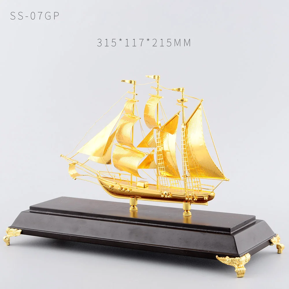 Smooth Sailing Gilded Metal Copper Sailboat Model, Office Desktop Ornament, Business Opening Gift