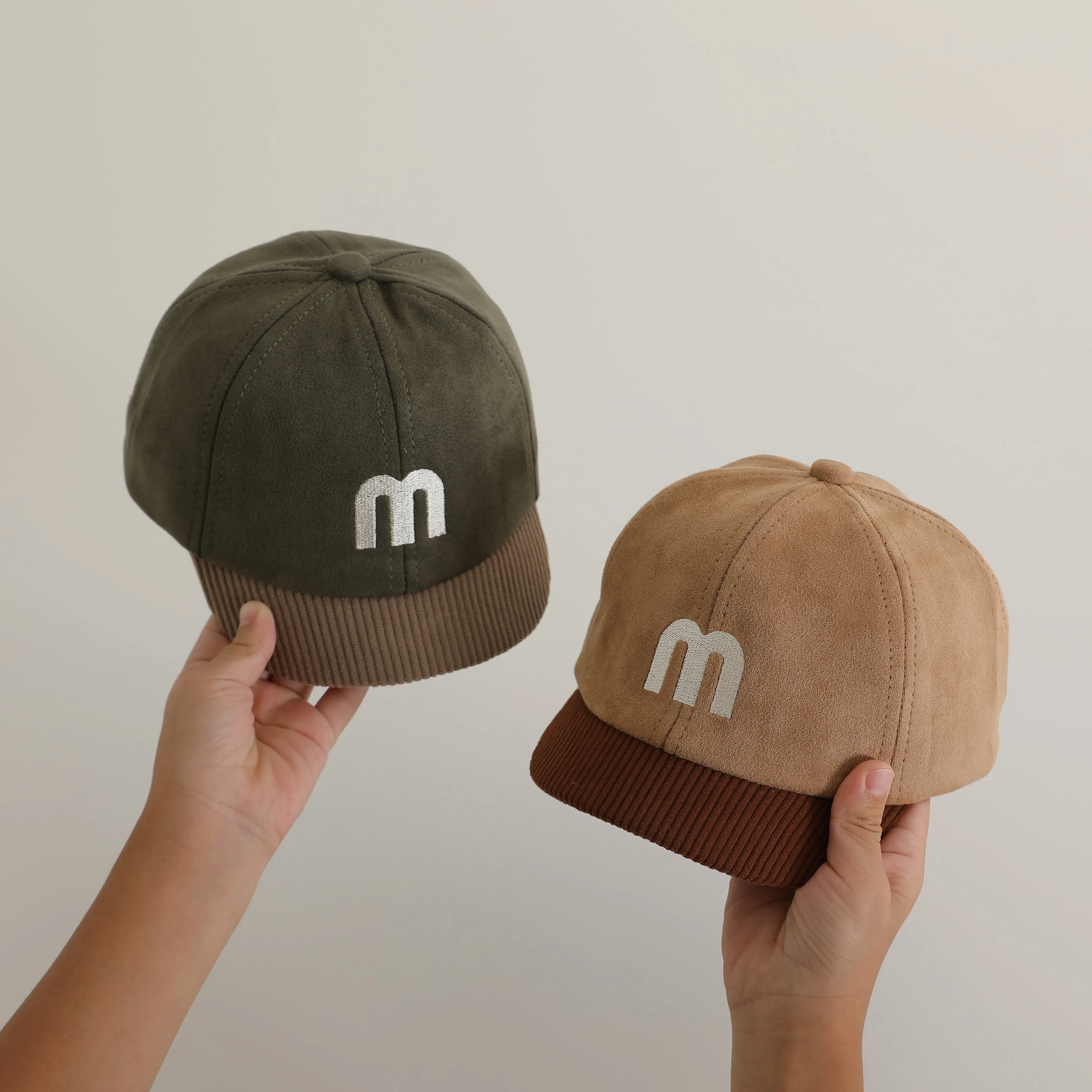 Fashion Kids Short Brim Baseball Cap Korean M-letter Children Peaked Caps Solid Color Baby Duck Tongue Hat Boys Girls Sun Visors