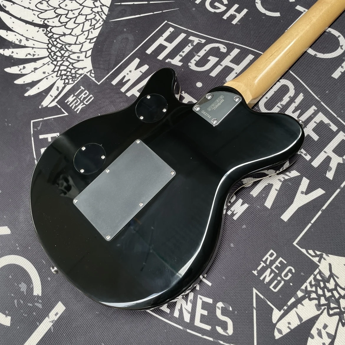 New 6-String Red Electric Guitar with Hh Pickups and Maple Fingerboard, Easy-To-Play Electric Guitarra view 6