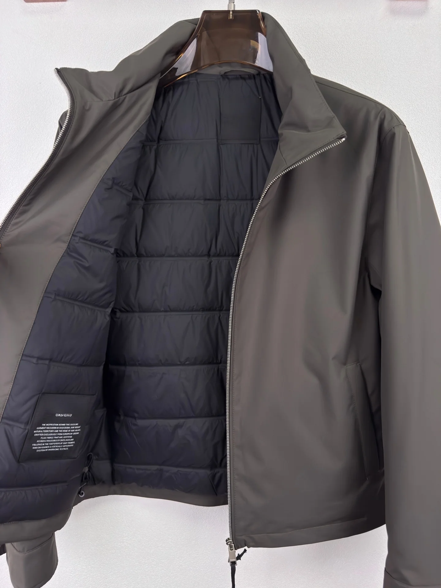 イタリアン Sle メンズ カジュアル ダウン ジャケット 軽量 スタンドカラー レタープリント 秋冬 ファッション アウター ユース デイリーウェア