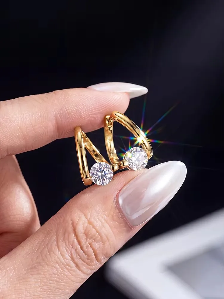 Funkelnde 1CT Moissanit-Diamant Runde Gedrehte Creolen Geeignet für Tägliches Tragen bei Frauen Personalisierter Schmuck – Detail 3