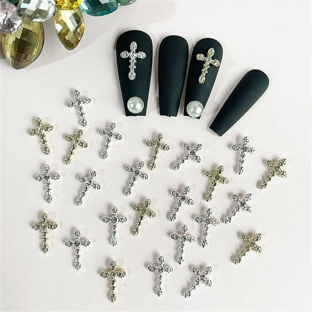 Foratura Flash nuovi accessori per Nail Art Manicure Cross Nail Art Jewelry piccola versione decorazione per unghie accessori retrò croce