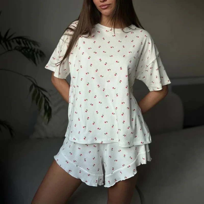 

Новые женские пижамы с модным принтом и оборками, украшенные короткими рукавами и шортами, свободная удобная женская одежда для сна, домашняя одежда