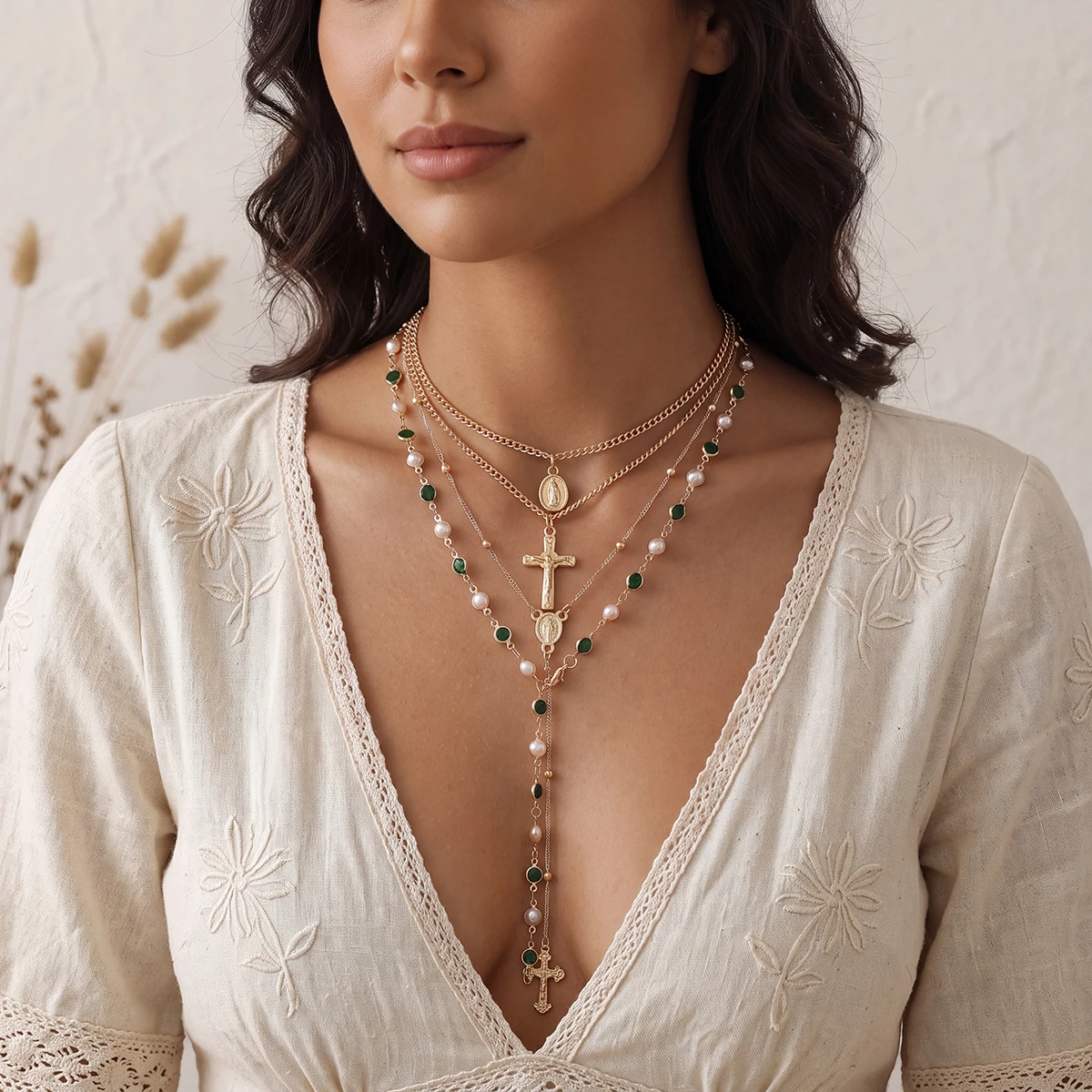 4pcs Gold Color Layered Cross Necklace Set for Women Rhinestone Pearl Pendant Chain Vintage Christian Religious Fashion Jewelry