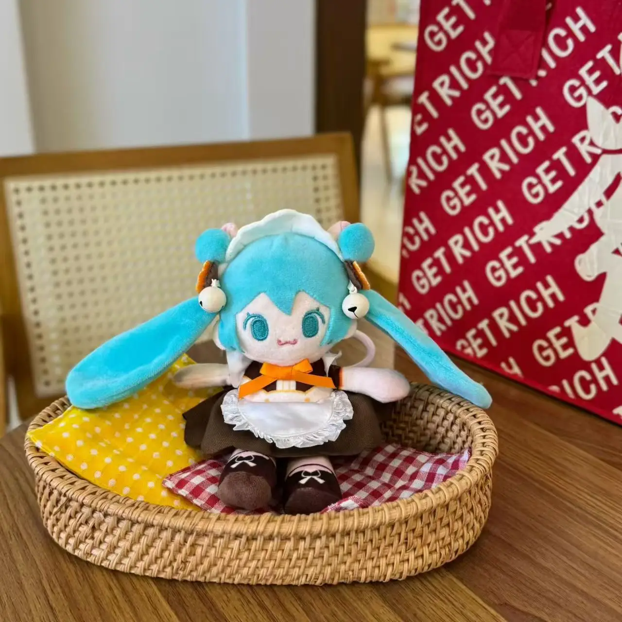 Hatsune Miku Long Leg Plush Keychain, Anime Peripheral Doll, Cute Bag Pendant For Couple, Claw Machine Toy Gift