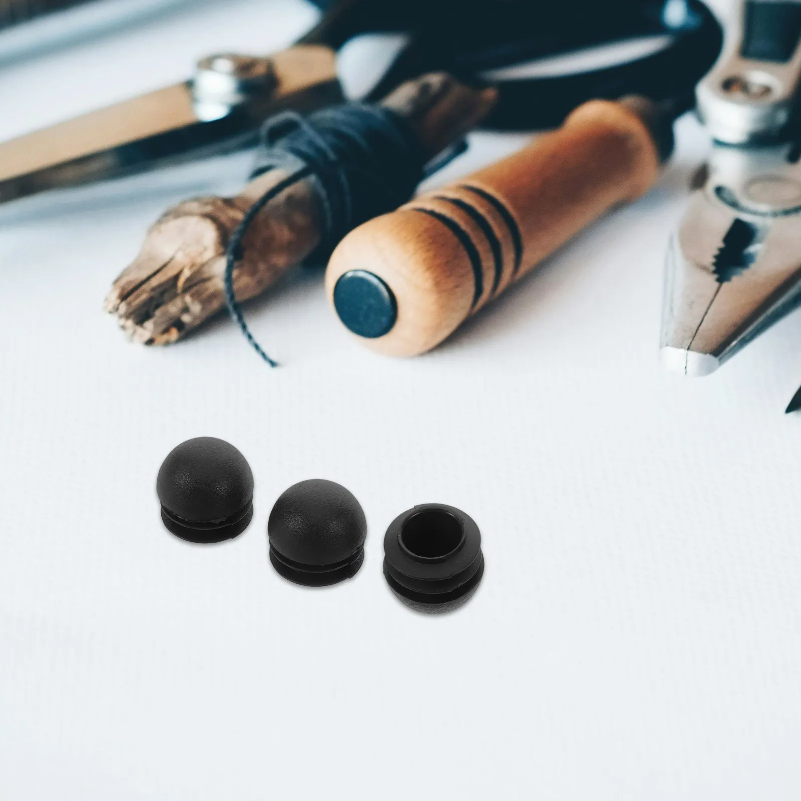 20pcs Black Semi-Circle Plastic Hole Plugs for Furniture Legs, Chair Tube Covers, Patio Outdoor Replacement Accessories