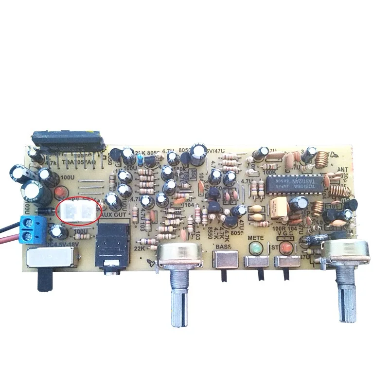 

Стерео FM-радио плата цифровая частотная модуляция радио плата последовательный порт DIY FM-радио TA8122 TA2111 аксессуары