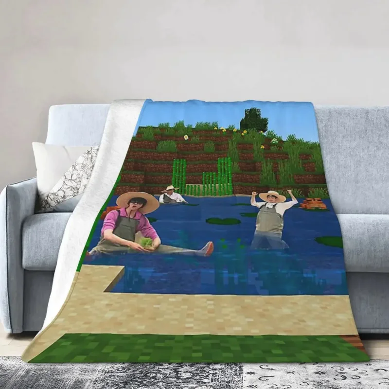 Catching Frogs With Minghao, DK, And Joshua Blanket Soft Warm Flannel Throw Blanket Plush for Bed Living room Picnic Home Sofa