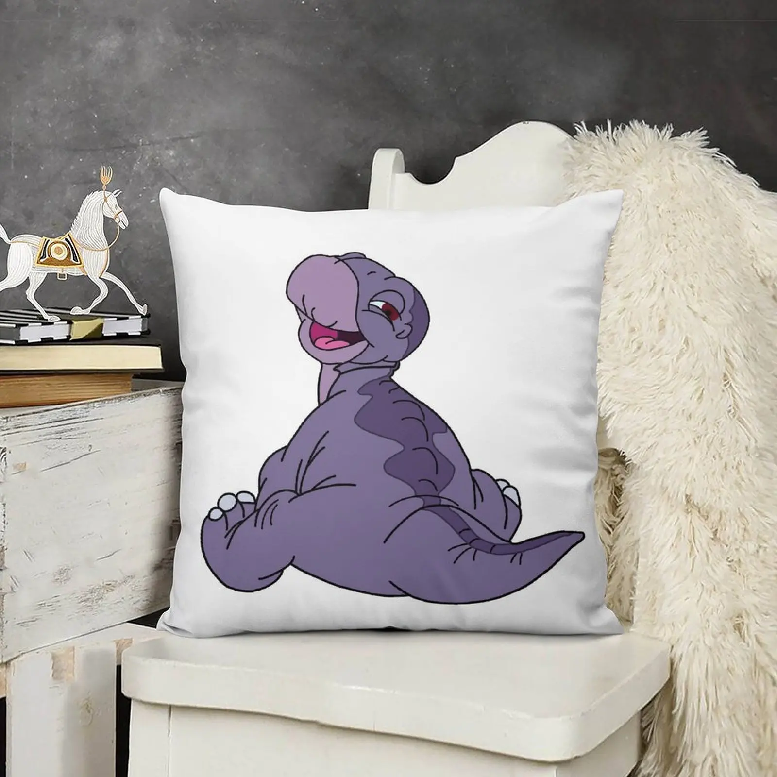 Bébé Littlefoot Land Before Time Throw Oreiller, Articles de décoration de chambre, Heart de canapé de luxe