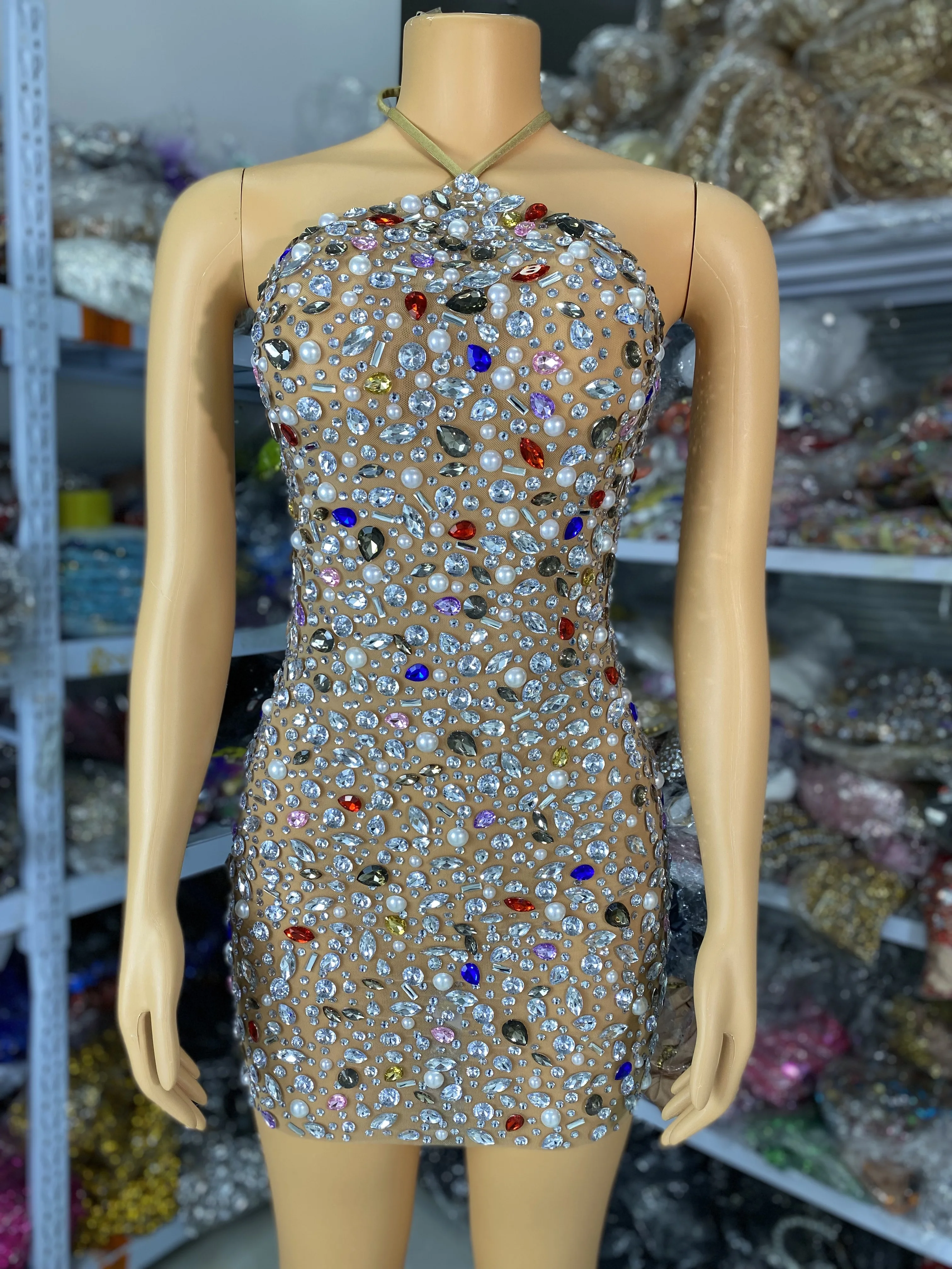 女性の高級カラフルなラインストーンメッシュボディコンミニドレス高弾性イブニングクラブパーティーナイトバー DJ ゴーゴードレスステージ衣装