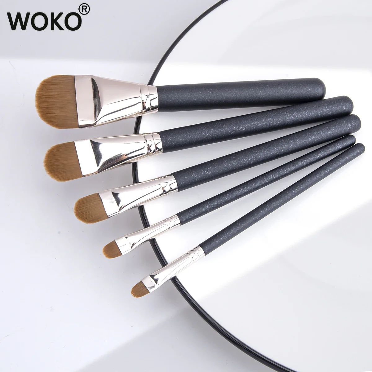 5 Psc Foundation Concealer Make-up-Pinsel-Sets, 5 Arten von Größen, ultradünnes Contour Foundation Liquid Concealer Cream Make-up-Tool