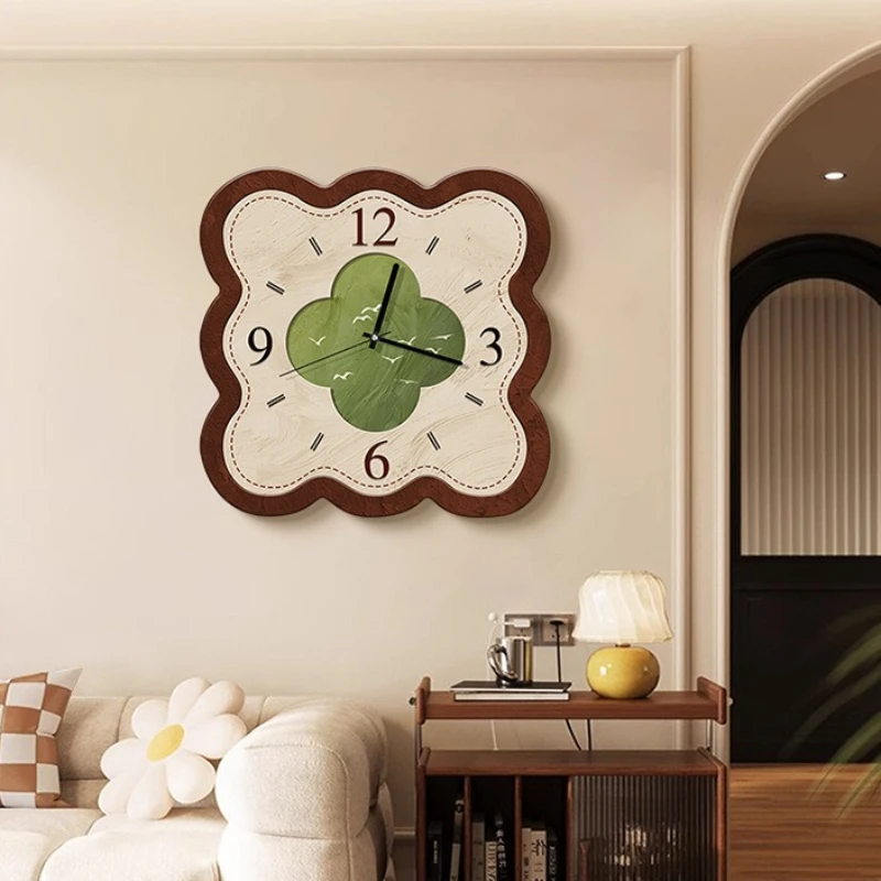 Modern Wall Clock Living Room Dining Room Decorative Painting Silent Ticking Accurate Timekeeping Eco-Friendly Material