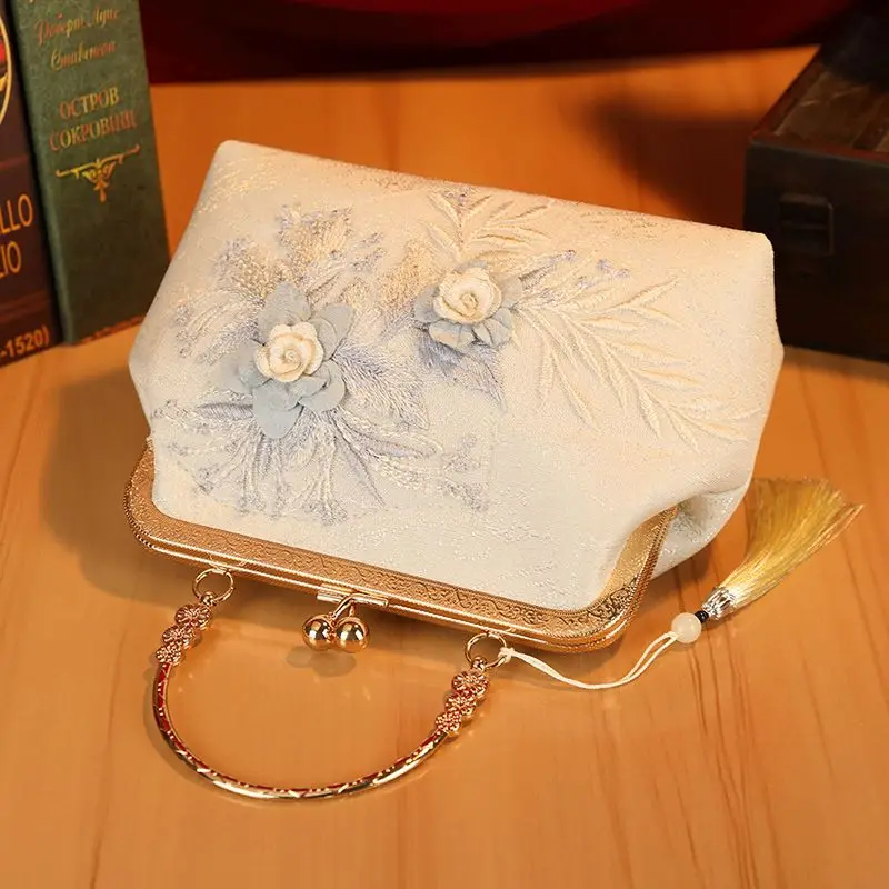 Wedding Bags Beading Top Handle Bag Embroidery Flowers Bags Vintage Women's Handbags Women Shoulder Crossbody Bag Chain Strap image 3