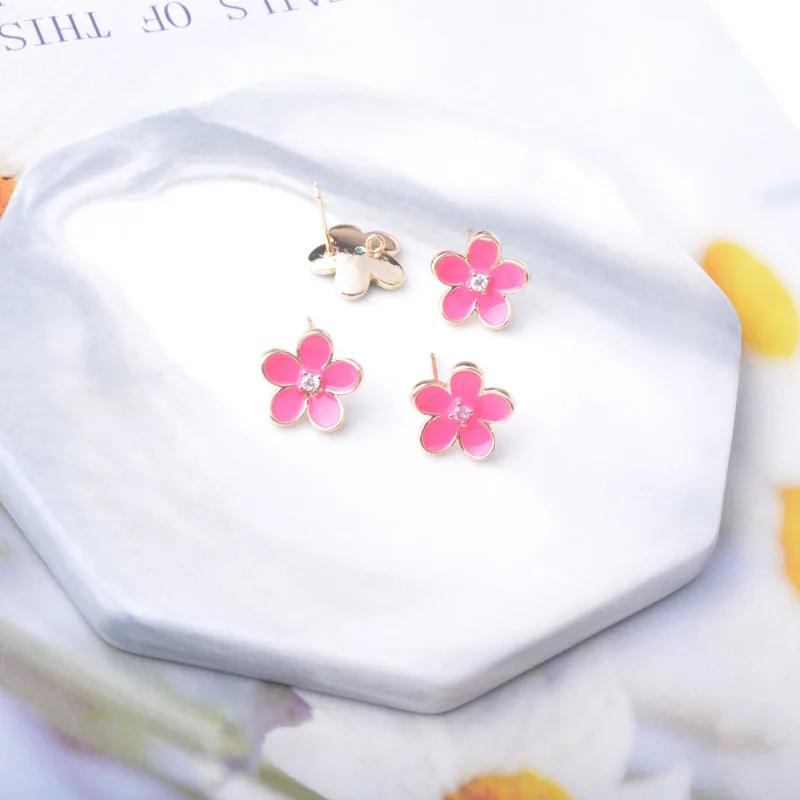 6 Stück Kupfer 18k vergoldete Emaille-Blumen-Ohrringnadel-Verbinder Ohrstecker-Set für die Schmuckherstellung DIY – Detail 10