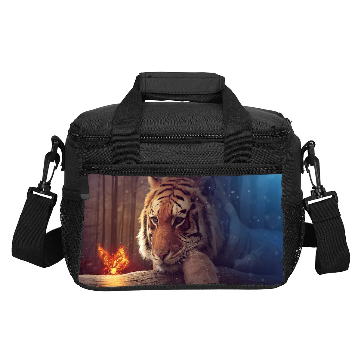 Tiger's new lunch bag is versatile, trendy, and non collision animal print. It is a school birthday gift for boys and girls
