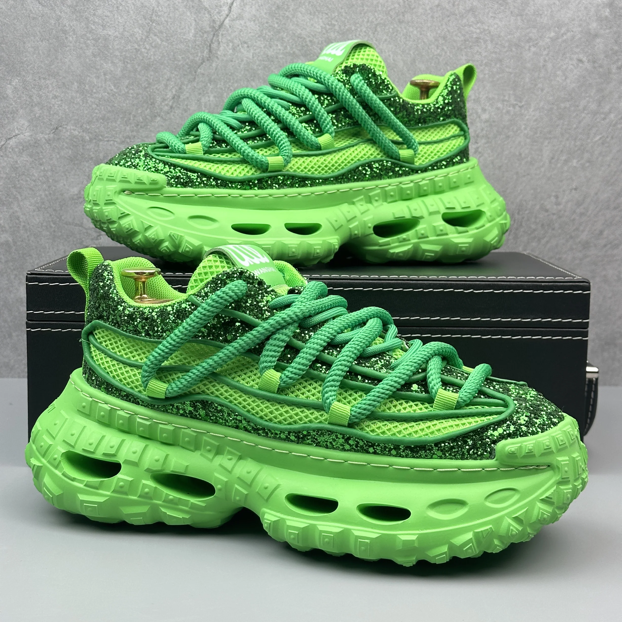 Trend Fashion Design Men Lace-up Casual Sneakers Mesh Breathable Men Outdoor Sport Running Shoes Comfortable Men Trainers