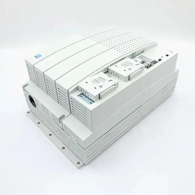 New Lenze E82CV223K4B571 2.2kW 400V AC Drive Vector Inverter for Automation Equipment